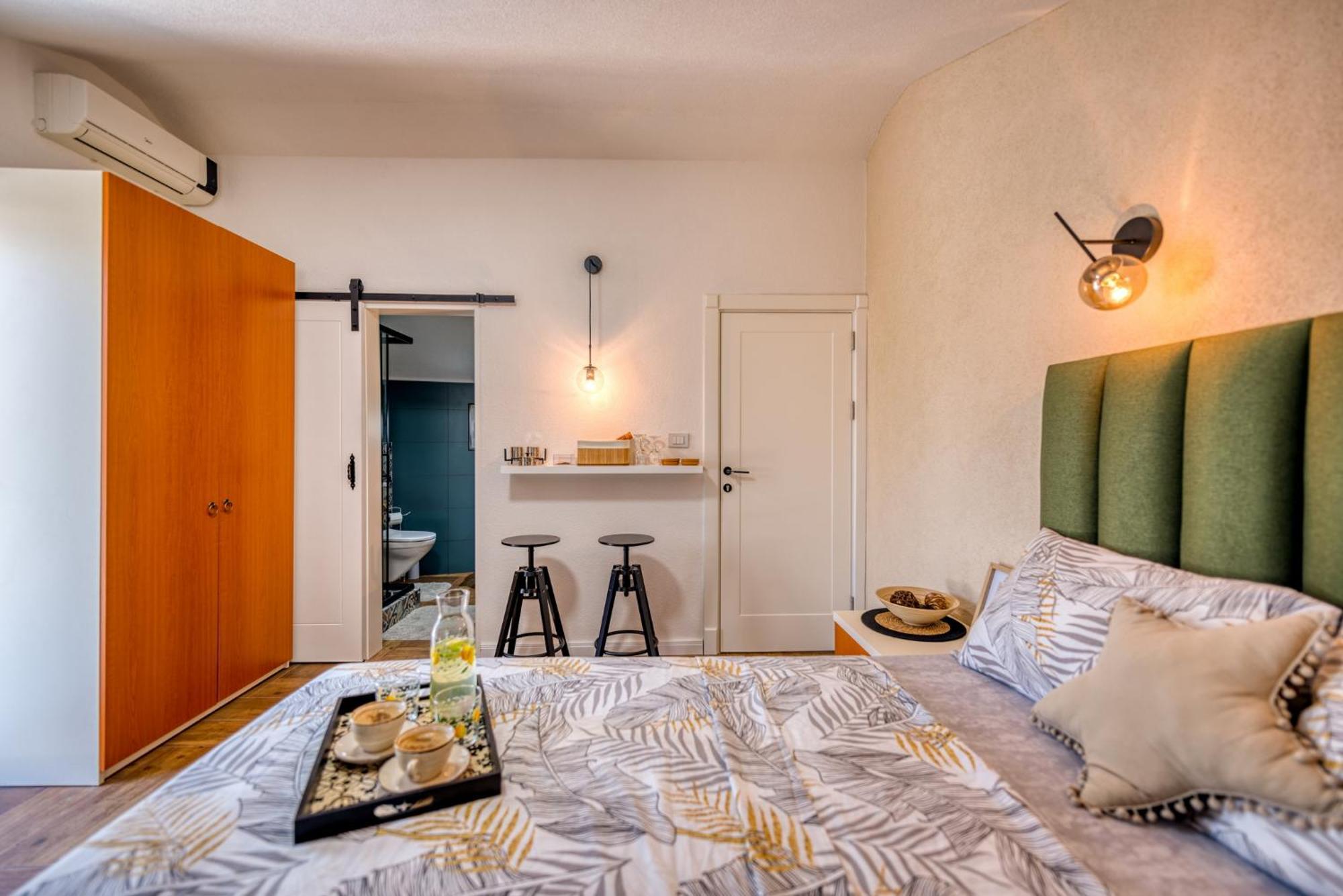 Miro Guesthouse Τίβατ Δωμάτιο φωτογραφία
