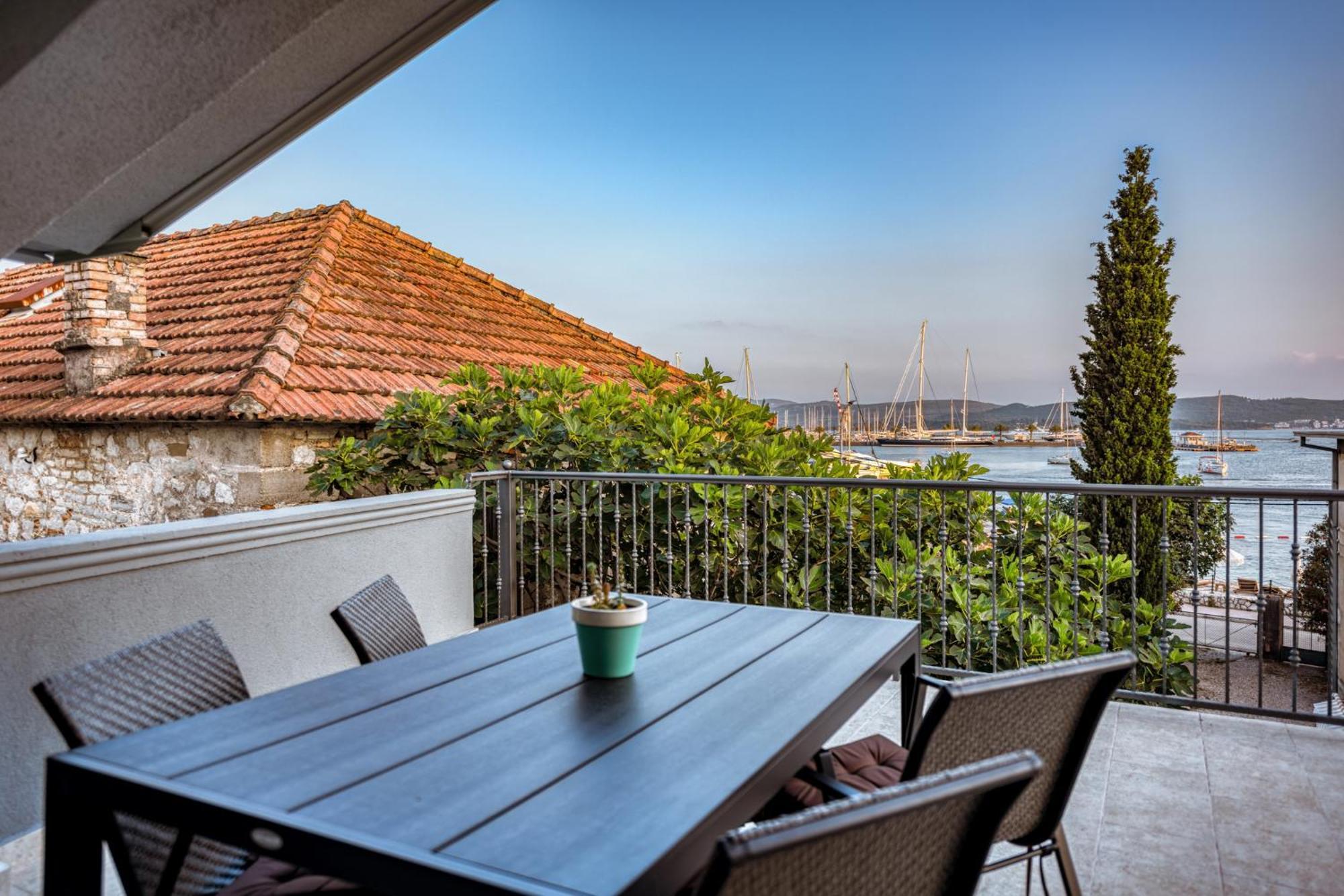 Miro Guesthouse Τίβατ Εξωτερικό φωτογραφία