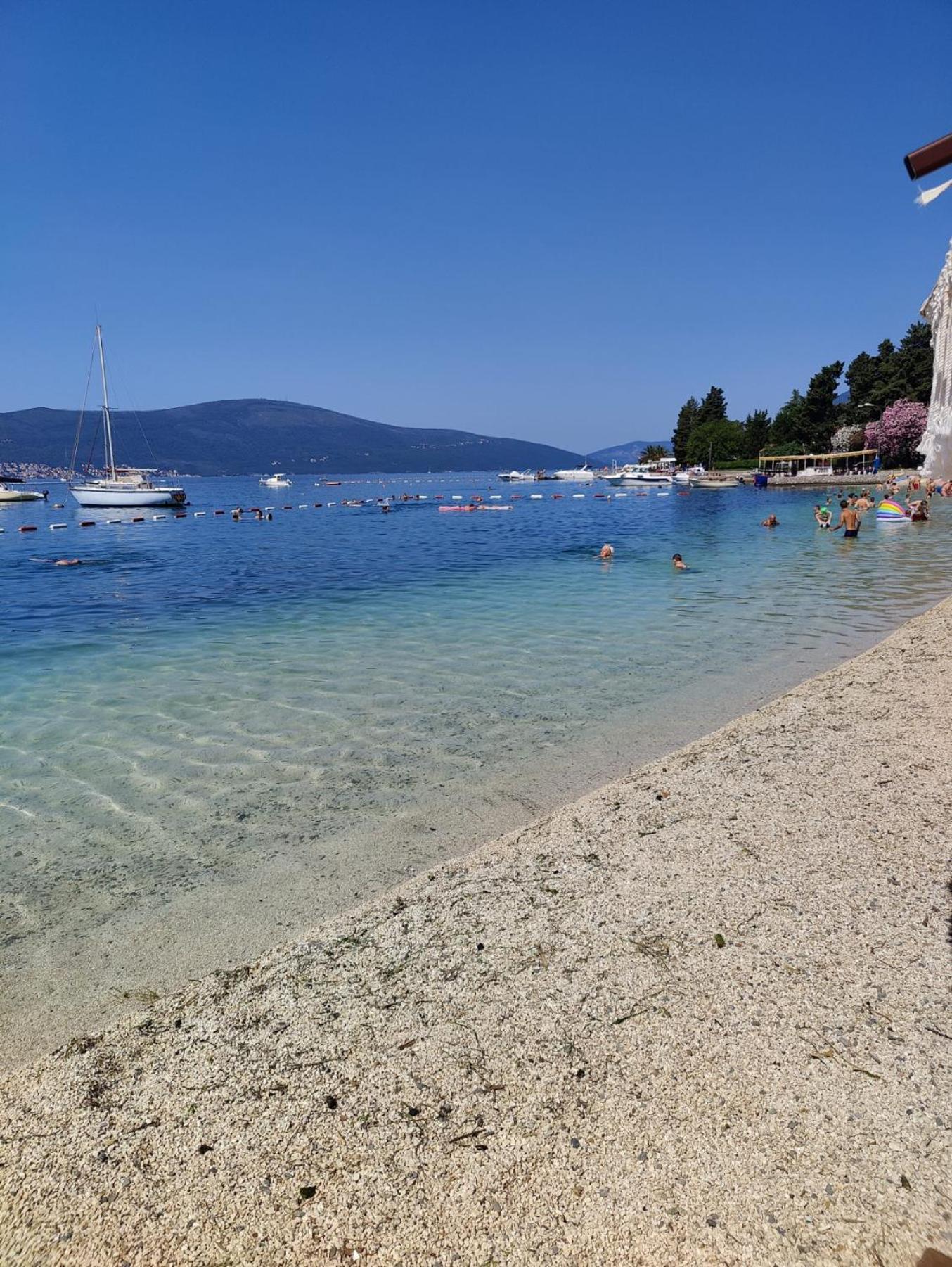Miro Guesthouse Τίβατ Εξωτερικό φωτογραφία